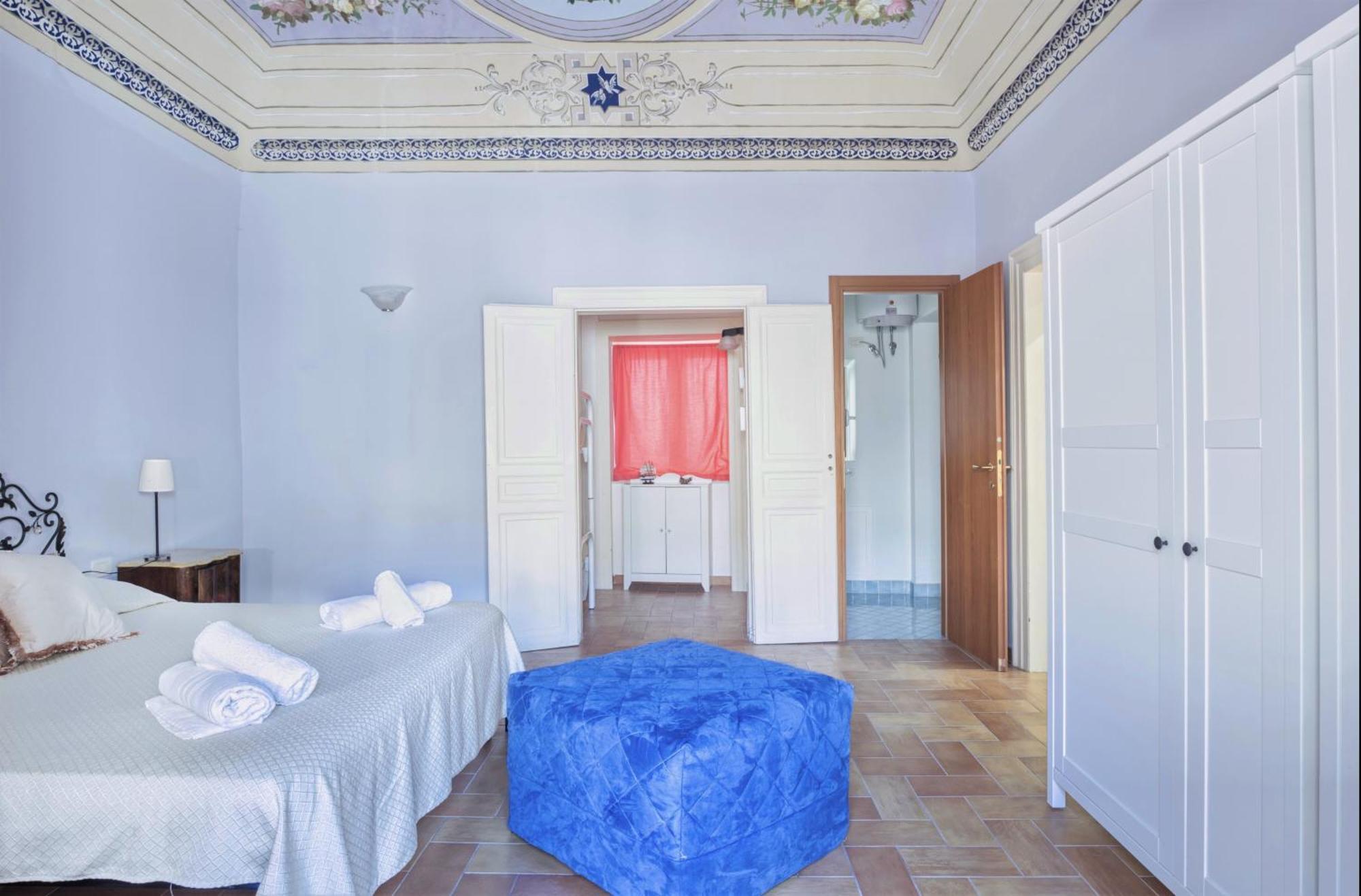 צ'פאלו Porto Salvo Apartments - By Vacation Service חדר תמונה