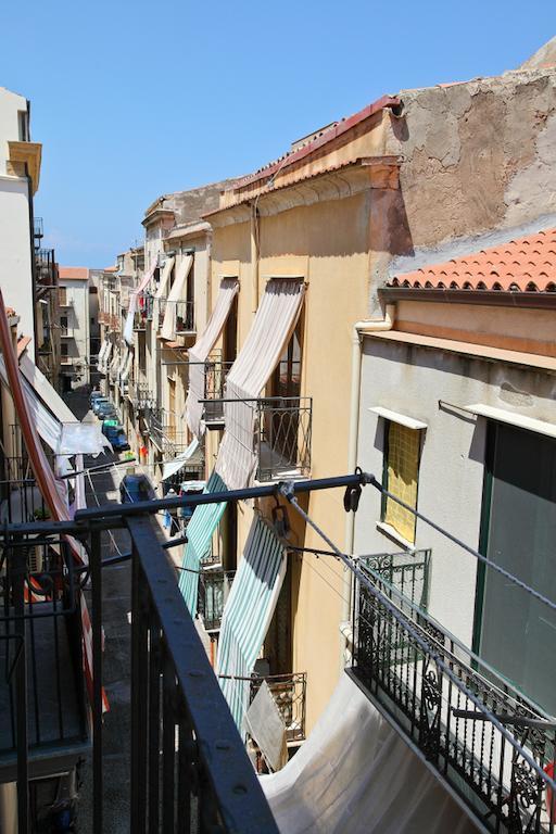 צ'פאלו Porto Salvo Apartments - By Vacation Service חדר תמונה